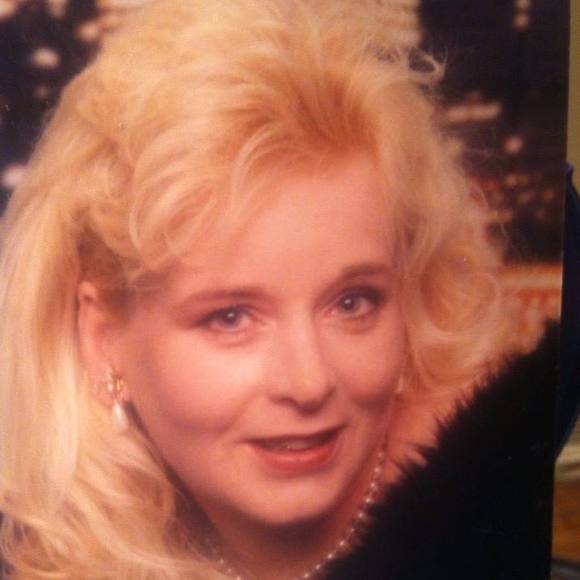 Meet your Posher, Donna - Picture 1 of 1